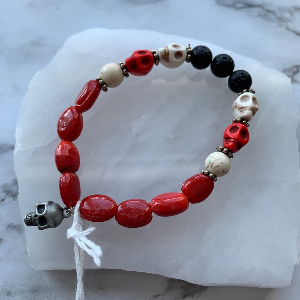 2/30$ 🔮 Live in Peace Gemstone Skull Bracelet